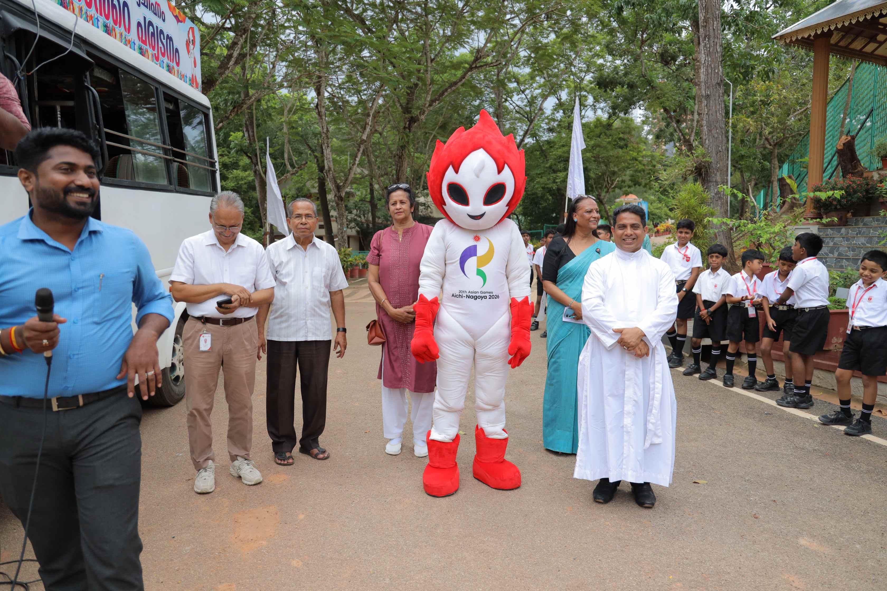 LOYOLA SCHOOL